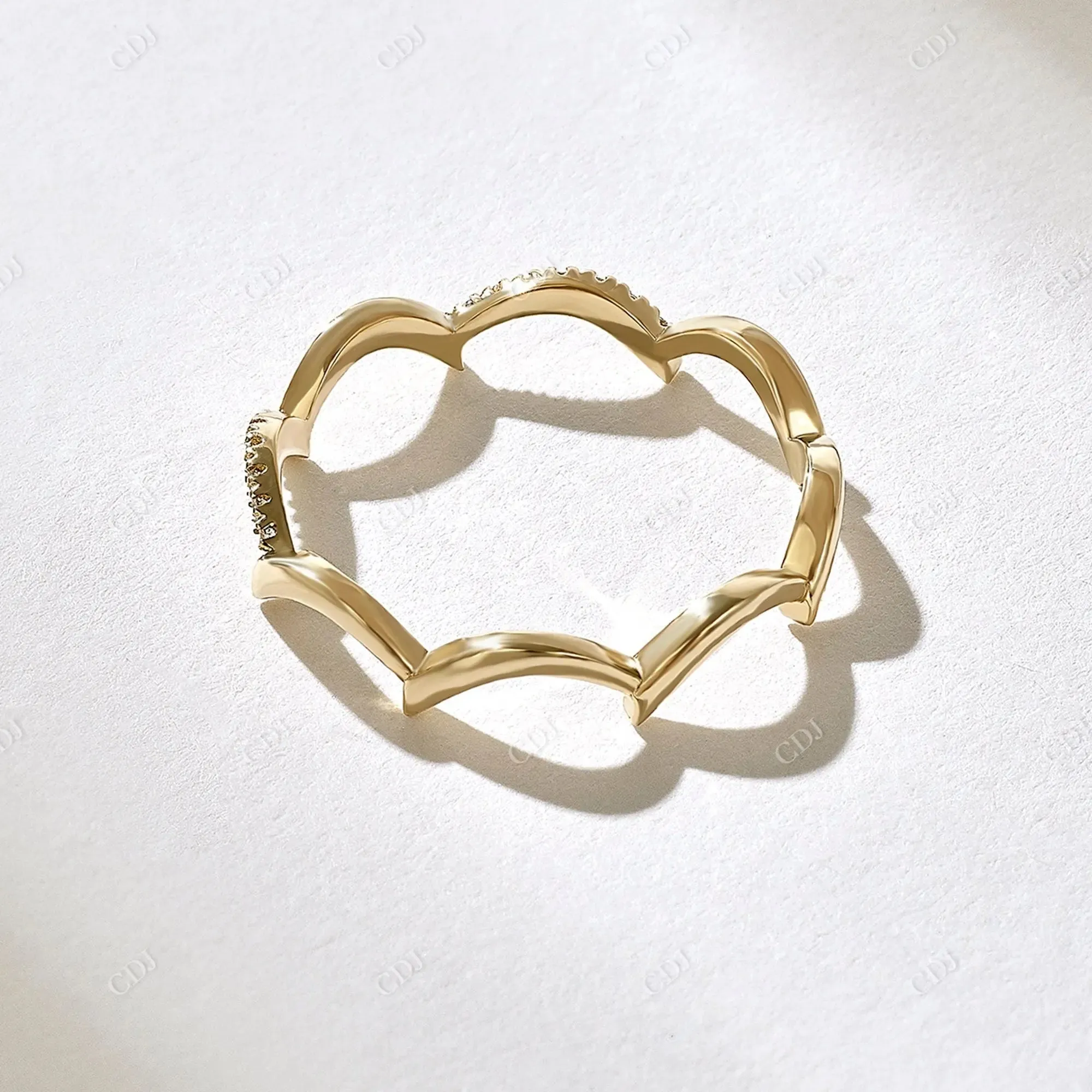 0.07CTW Round Cut CVD Ups And Down Curved Wedding Band