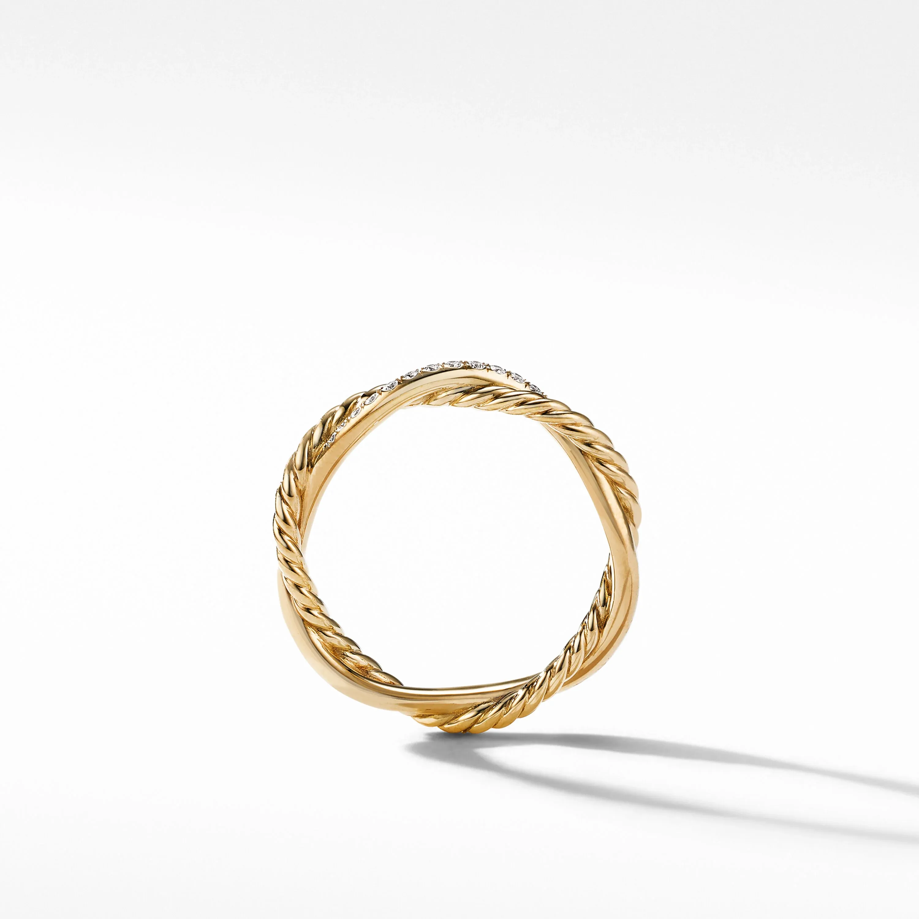 0.08 CTW Twisted Natural Diamond Infinity Wedding Band