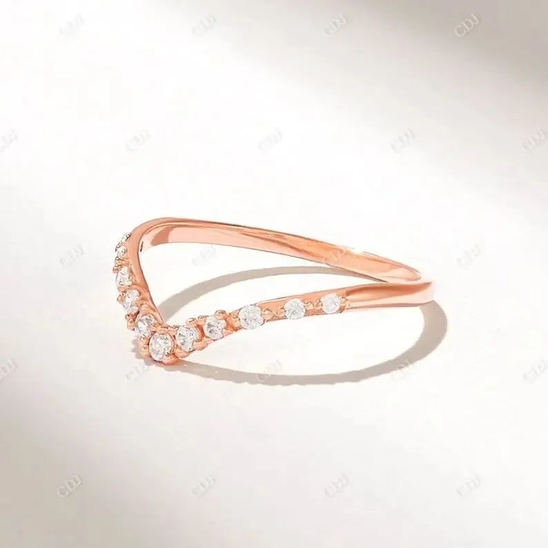 0.19CTW Pave Diamond Curve Nesting Wedding Band