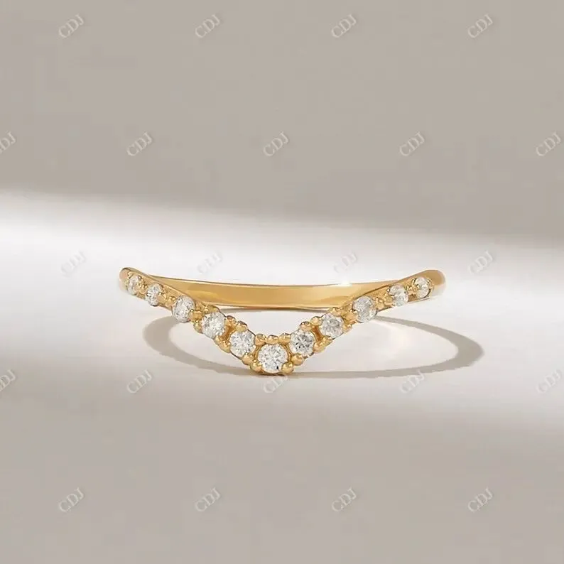 0.19CTW Pave Diamond Curve Nesting Wedding Band