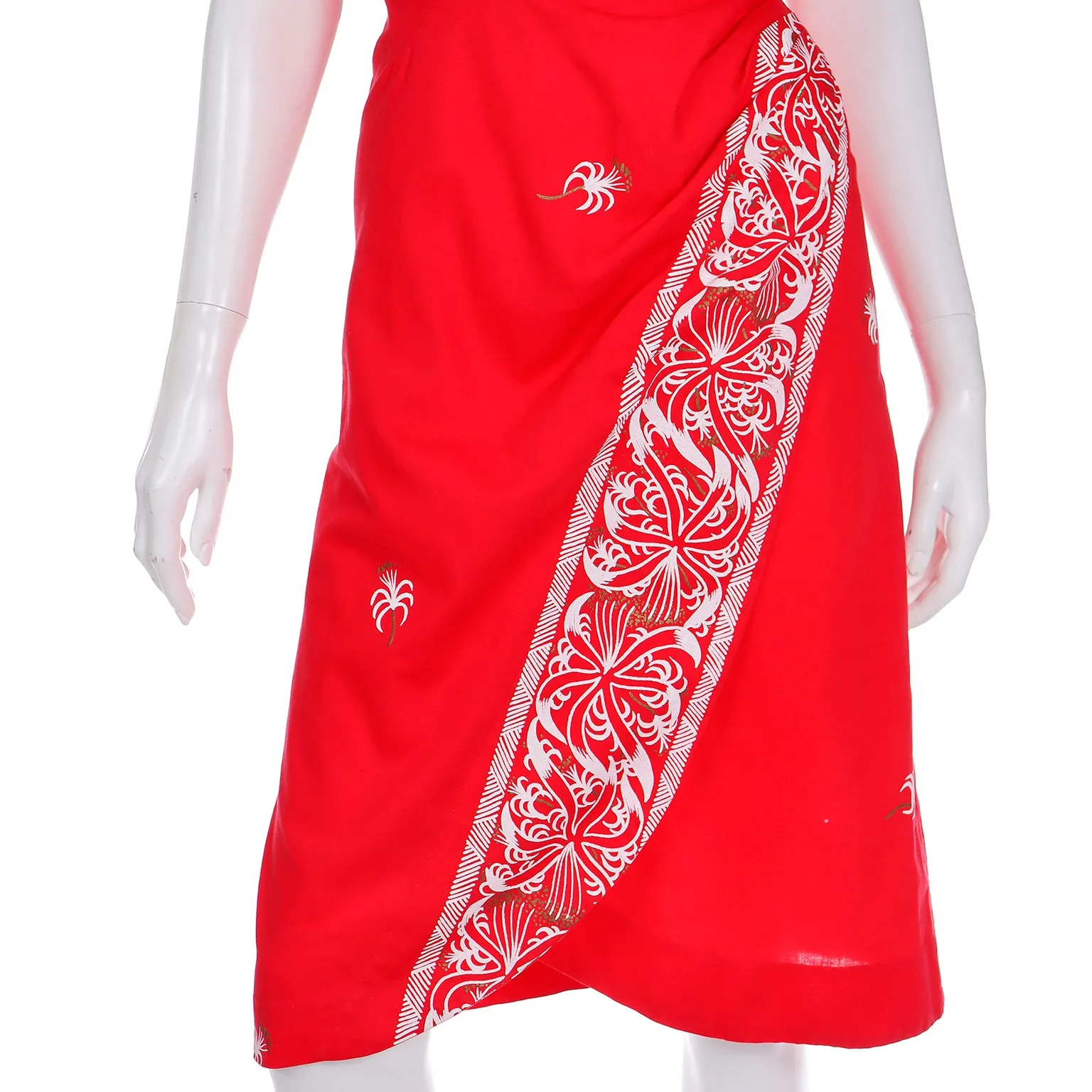 1950s Peggy Wood Honolulu Vintage Red Sarong Tropical Dress