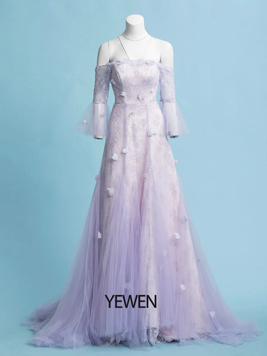A-Line Wedding Dresses Off Shoulder Sweep / Brush Train Lace Short Sleeve Country Plus Size with Lace Embroidery