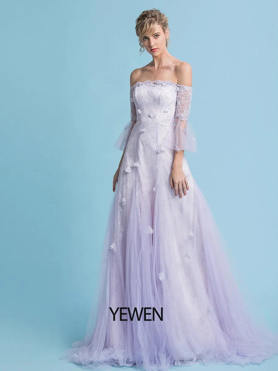 A-Line Wedding Dresses Off Shoulder Sweep / Brush Train Lace Short Sleeve Country Plus Size with Lace Embroidery