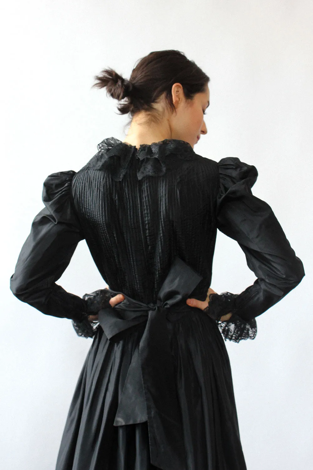 Aldrich Goth Prairie Gown S