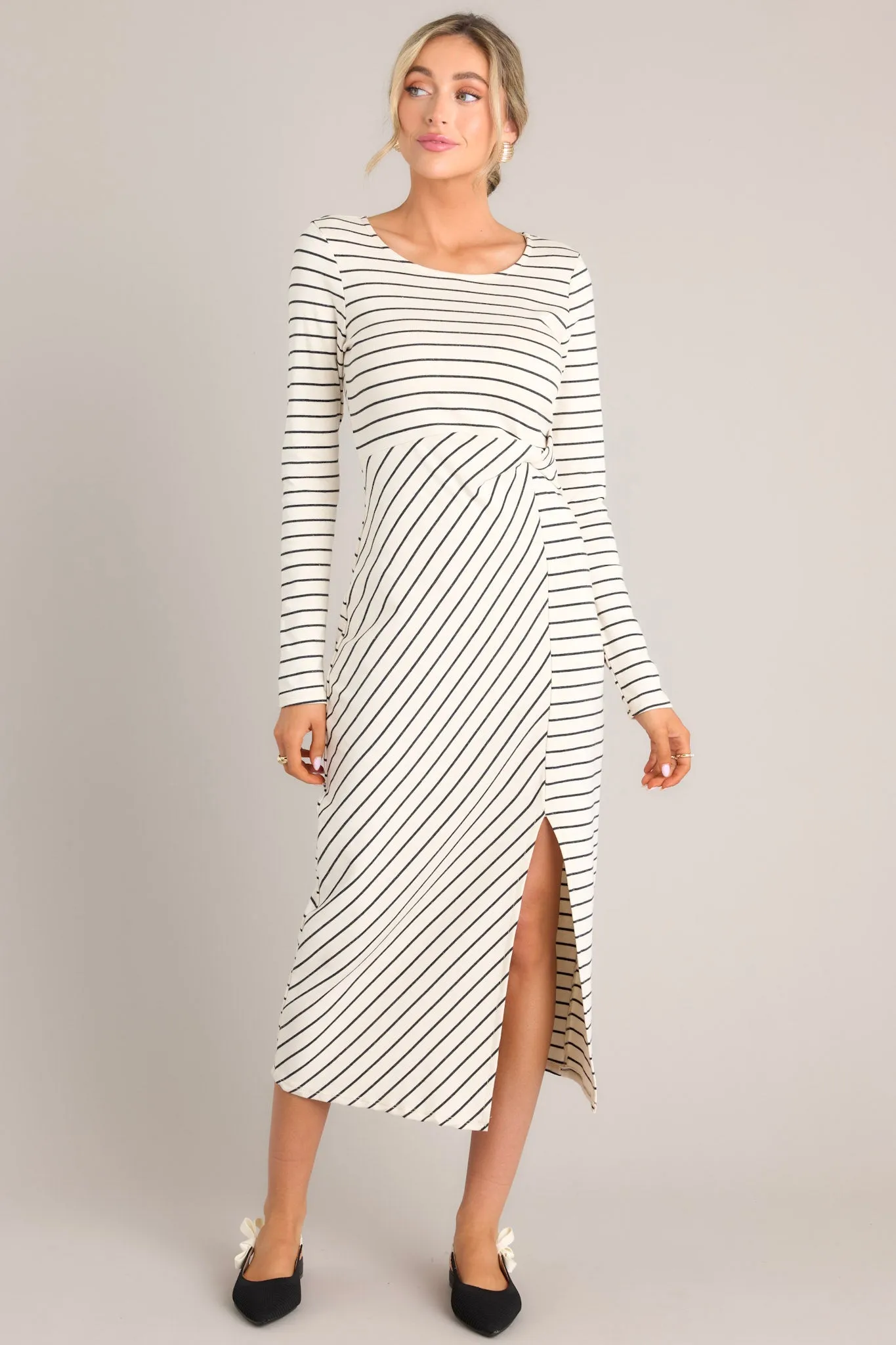 Art Of Living Ivory & Black Long Sleeve Midi Dress
