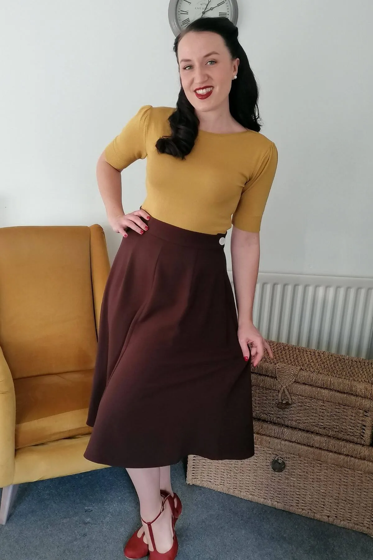 Classic 1940s Style A-Line Skirt in Brown