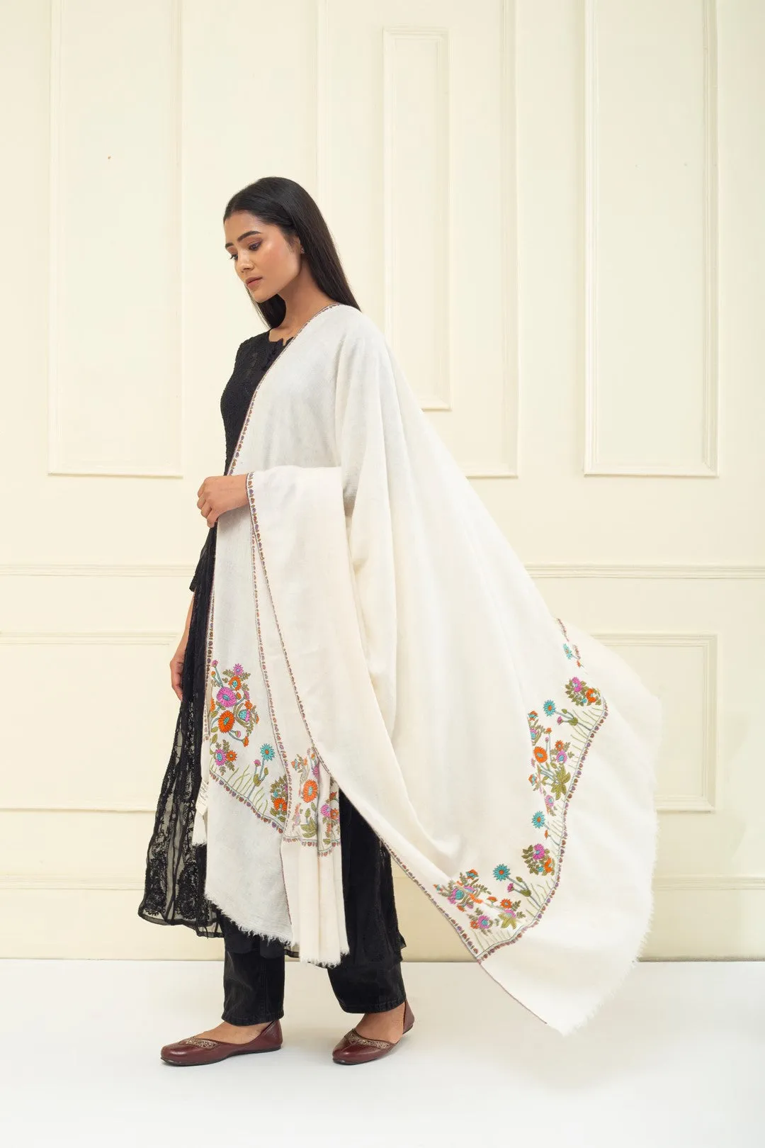 Desert Rose Ivory Floral Sozni Embroidered Pashmina Shawl