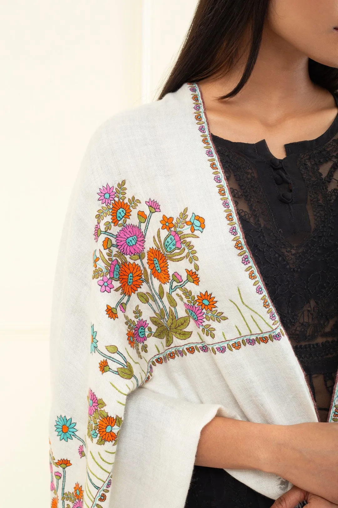 Desert Rose Ivory Floral Sozni Embroidered Pashmina Shawl