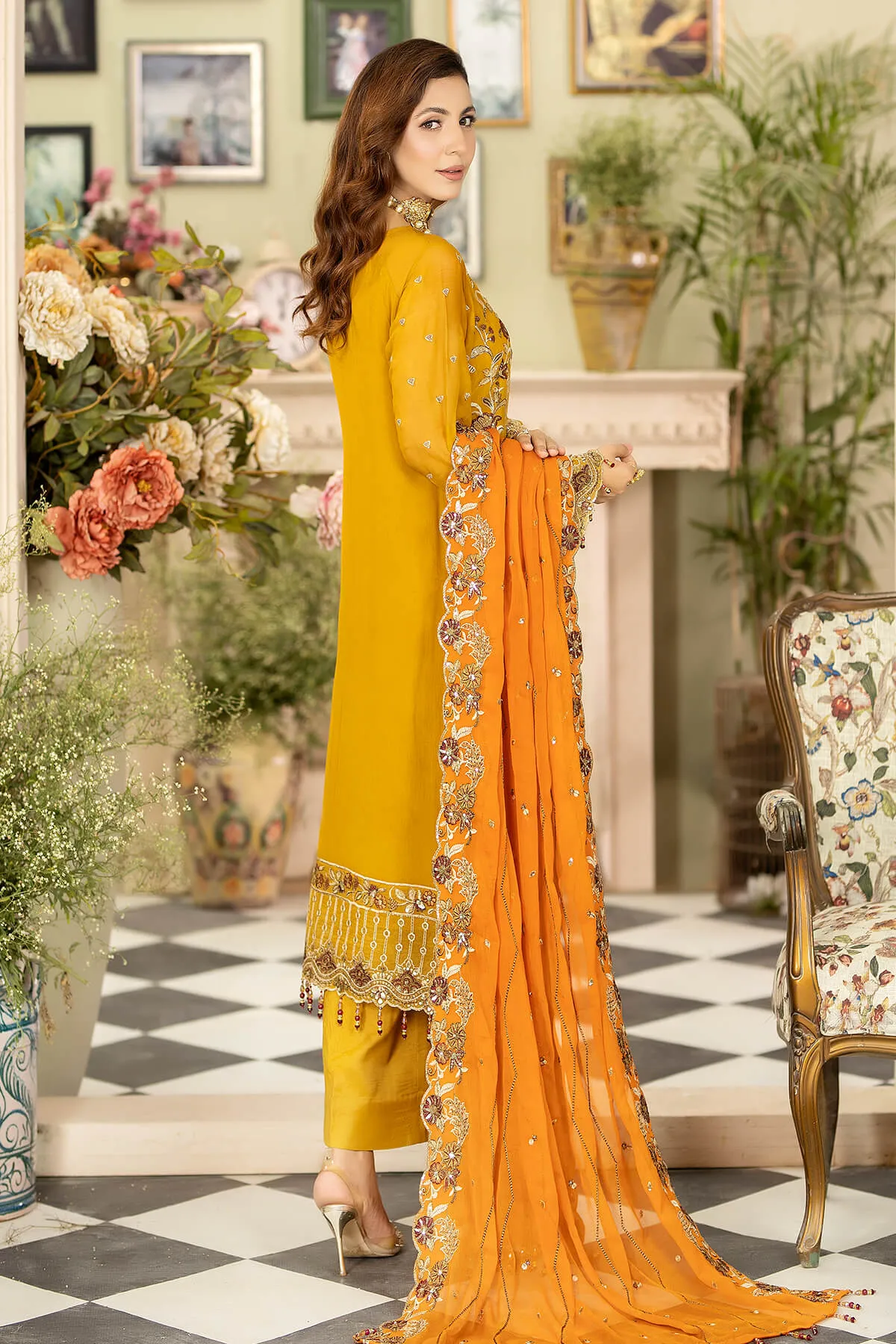 Majestic by Imrozia Baagh Formal Collection – M-42 Gull e Chandni