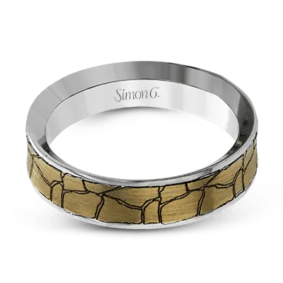 Men's Wedding Band In 14k Or 18k Gold