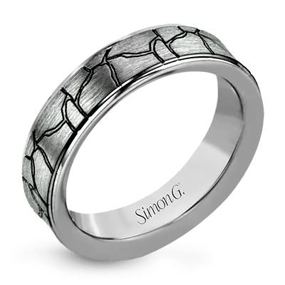 Men's Wedding Band In 14k Or 18k Gold