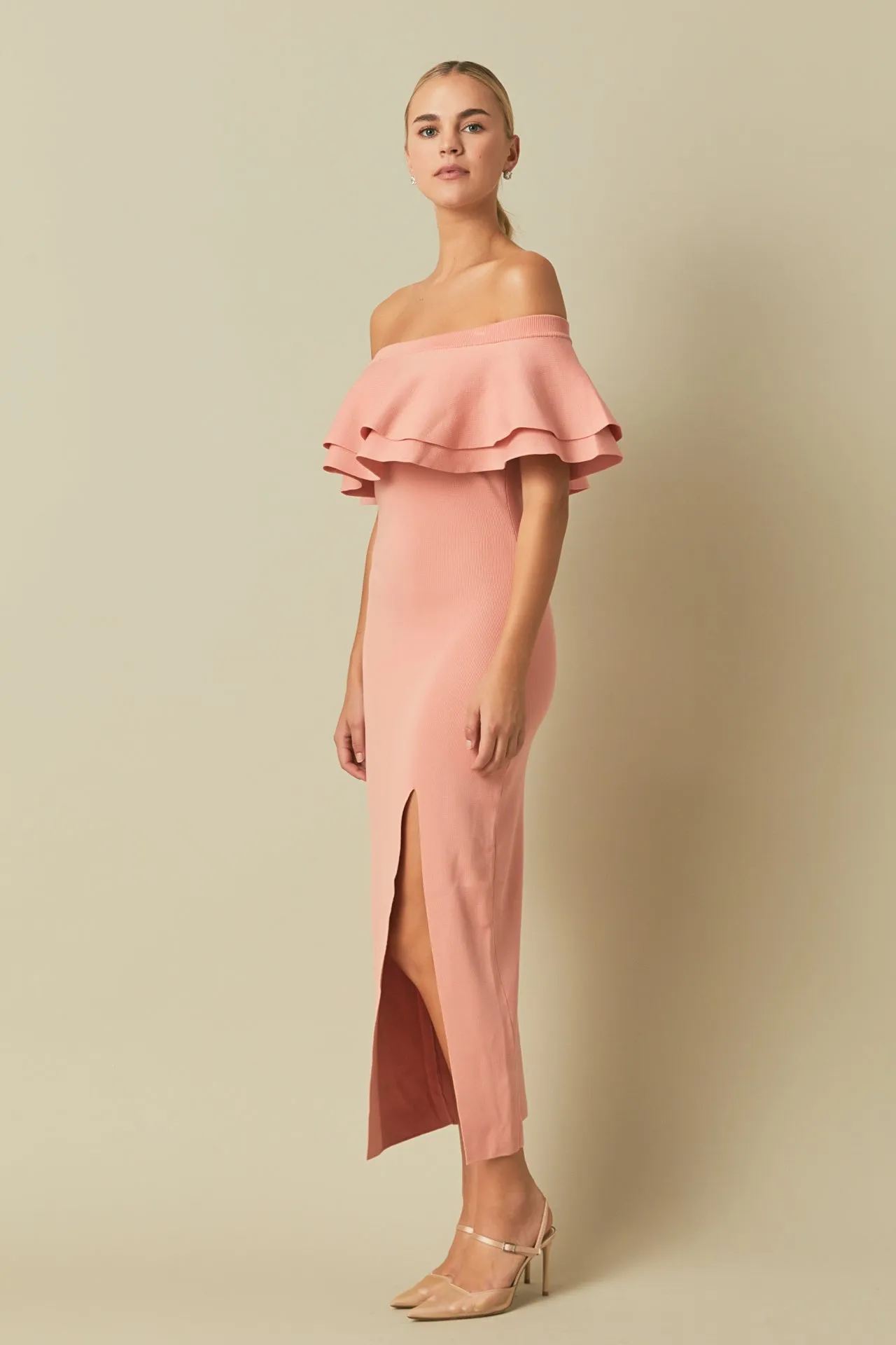 Off the Shoulder Ruffle Maxi Dress