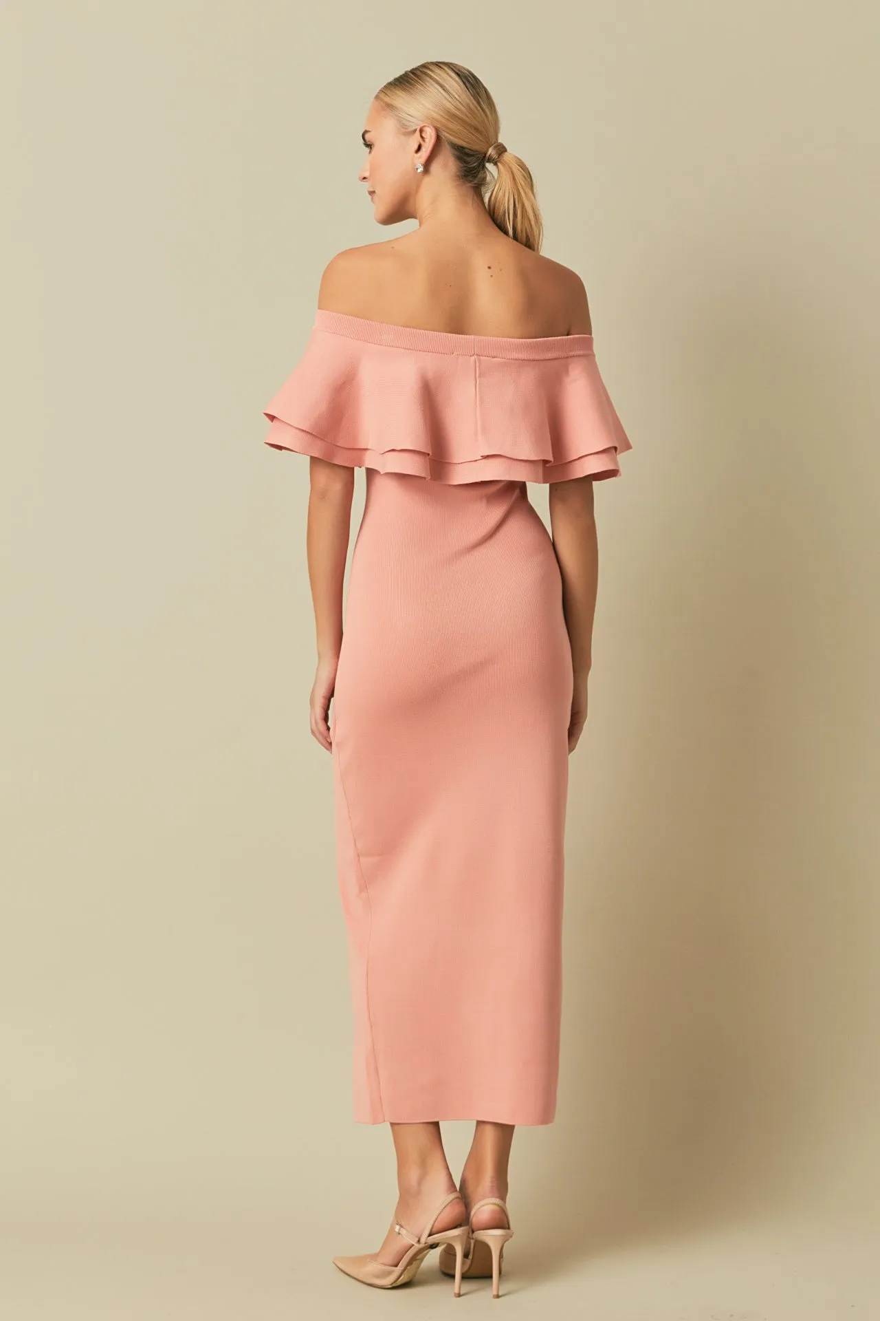 Off the Shoulder Ruffle Maxi Dress