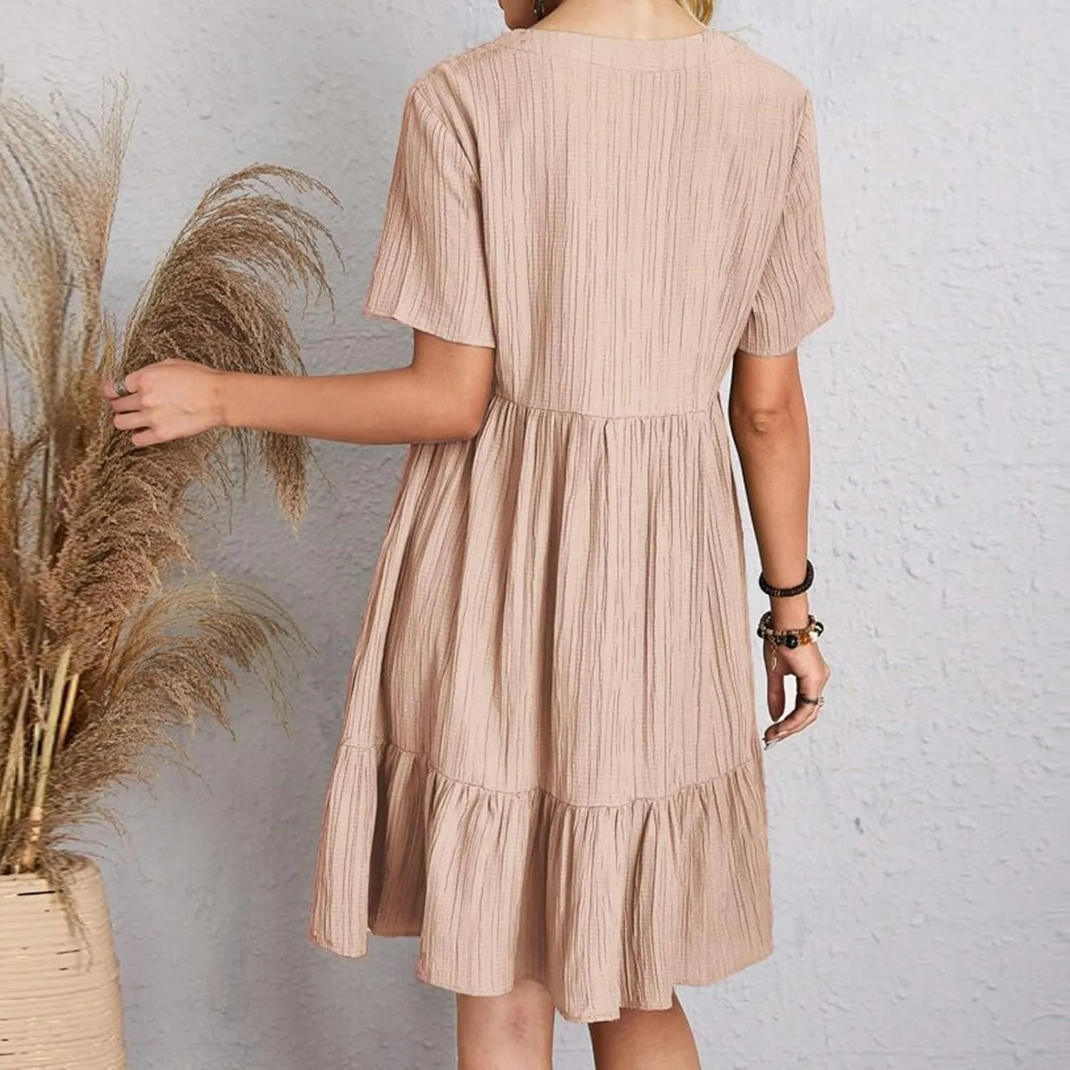 Womens Trendy Summer Beach Dress Sleeveless V Neck Mini Dresses Fashion Casual Flowy Boho Ruffle A Line Swing Sundresses 2025